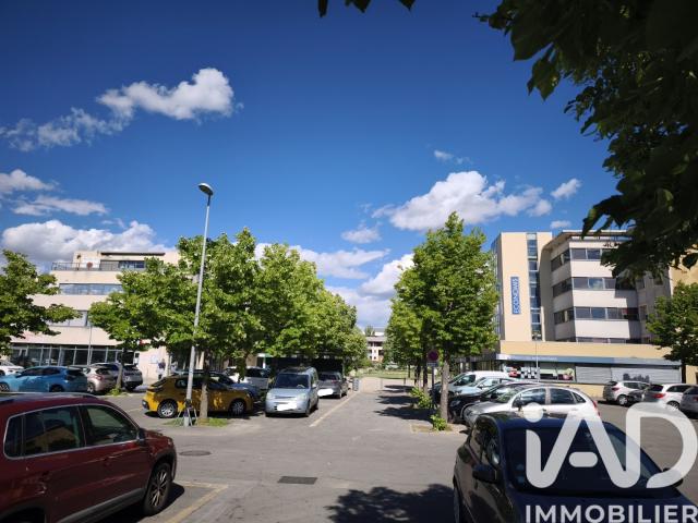 Local Commercial vente à Avignon