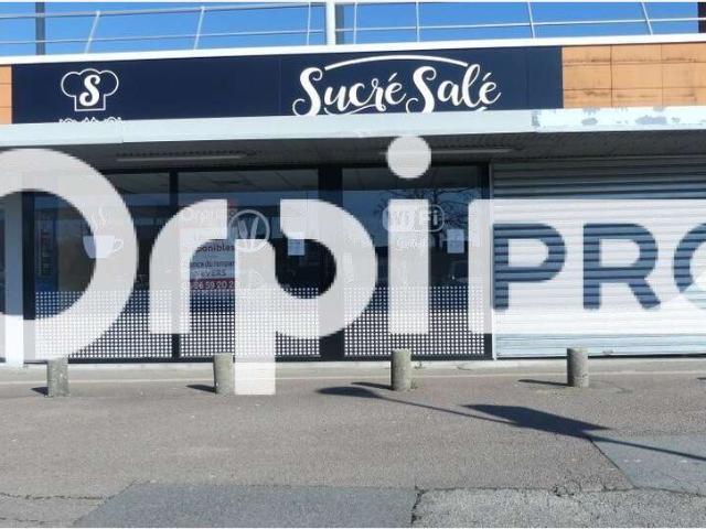 Local Commercial location à Nevers, Nièvre