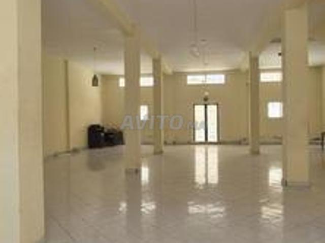 Local commercial vente à Anfa, Gharb-Chrarda-Beni Hssen