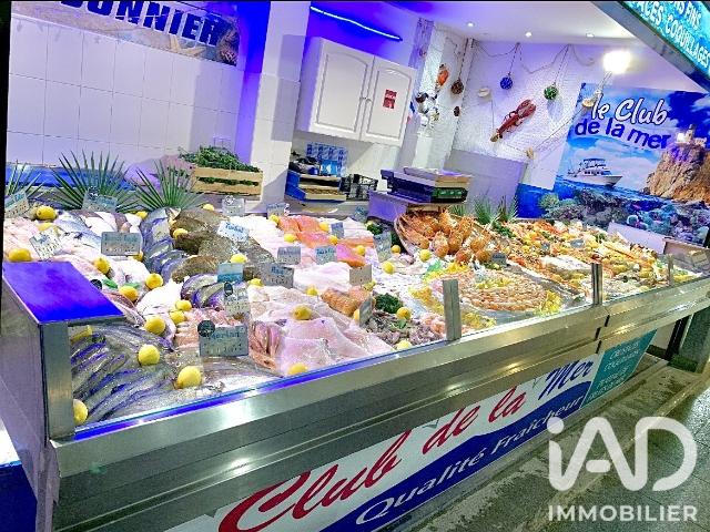 Local Commercial vente à Sens