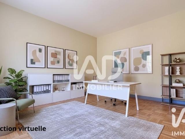 Local Commercial vente à Fontainebleau