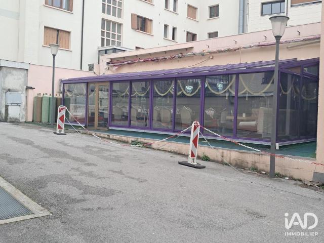 Local Commercial vente à Gex, Divonne-les-bains