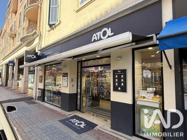 Local Commercial vente à Arrondissement de Draguignan, Saint-raphaël