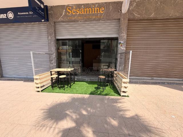 Local commercial location à Anfa, Gharb-Chrarda-Beni Hssen