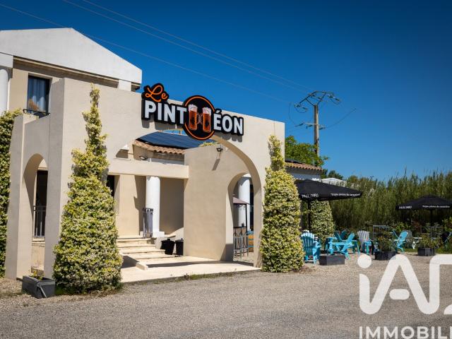 Local Commercial vente à Carpentras, Grillon