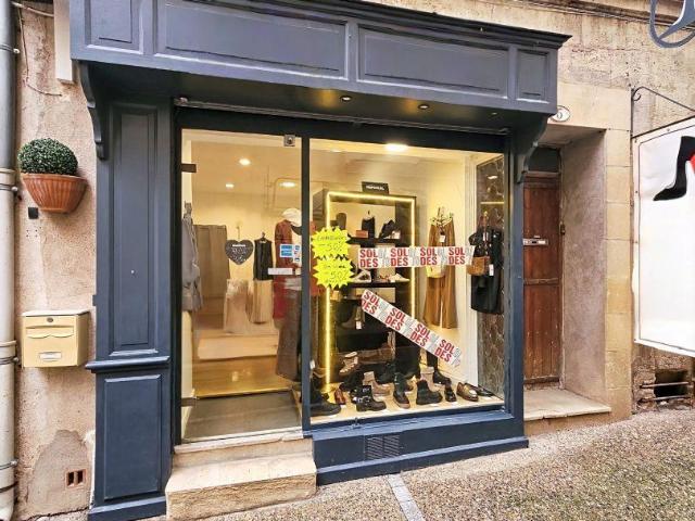 Local Commercial vente à Béziers, Pézenas