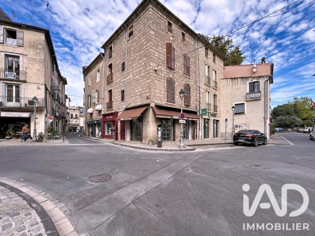 Local Commercial vente à Calquières, Pézenas