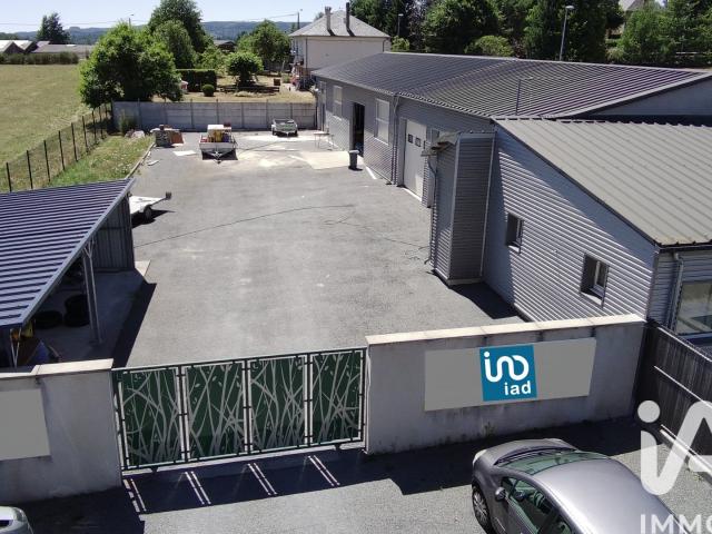 Local Commercial vente à Ussel, Ambrugeat