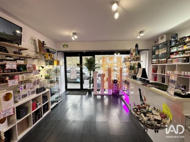 Local Commercial vente à Palaiseau, Longjumeau