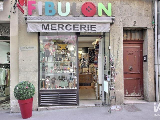 Local Commercial vente à Aix-en-Provence, Aix-en-provence
