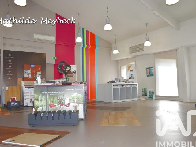 Local Commercial vente à Les Sablons, Niort