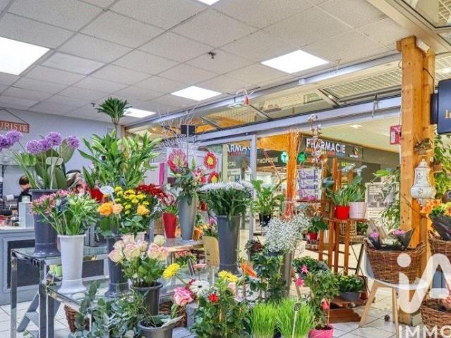 Local Commercial vente à Sarcelles, Montmagny