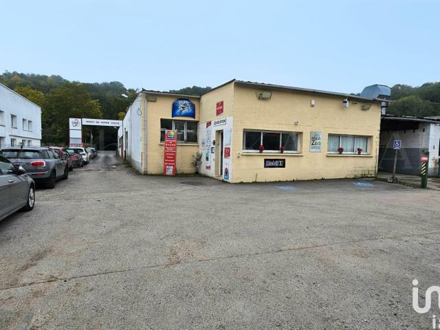 Local Commercial vente à Senlis, Creil