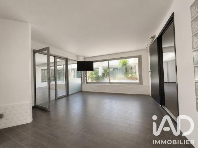 Local Commercial vente à Arrondissement de Draguignan, Saint-raphaël