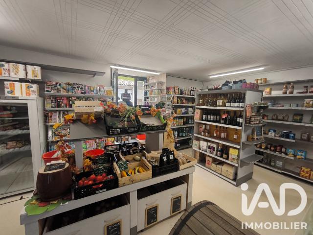 Local Commercial vente à Forcalquier, Revest-du-bion