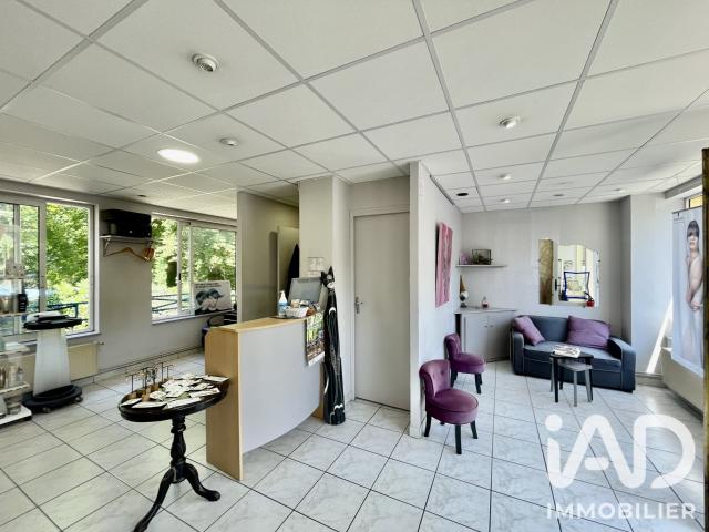 Local Commercial vente à Seine-Port, Seine-et-Marne