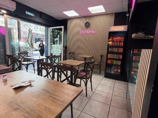 Local Commercial vente à Marseille, Aubagne