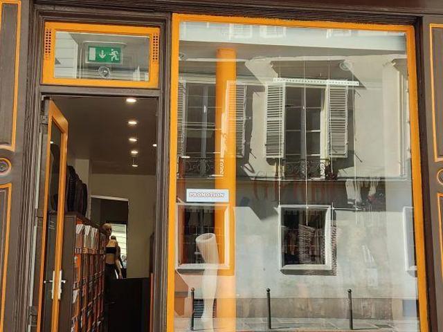 Local Commercial vente à Paris, Île-de-France