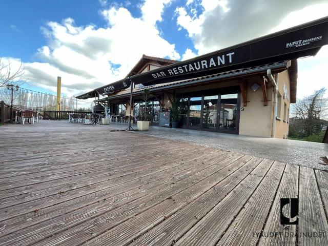 Local Commercial vente à Roanne, Champlong Local Commercial vente à Roanne, Champlong