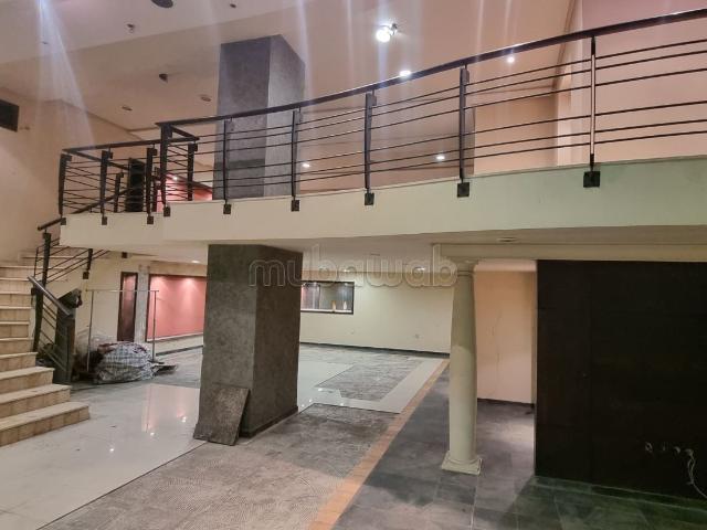 Local commercial vente à Anfa, Gharb-Chrarda-Beni Hssen