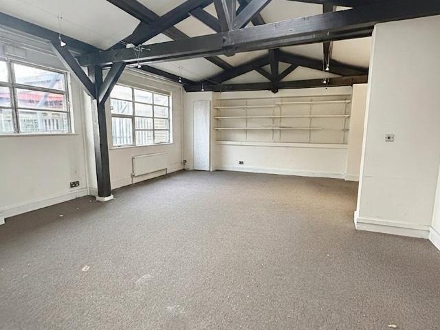 Local Commercial vente à Gare - Jean Jaurès, Vitry-sur-Seine