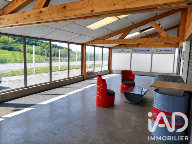 Local Commercial vente à Pontarlier, Loray