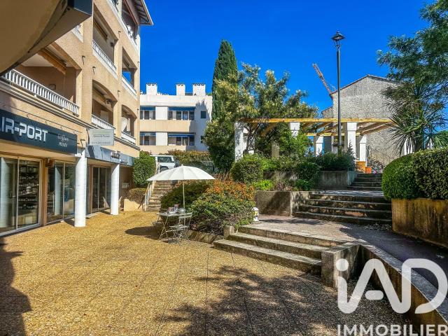 Local Commercial vente à Arrondissement de Toulon, Carqueiranne