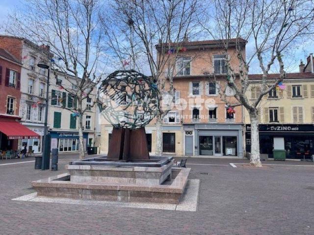Local Commercial vente à Roanne, Champlong Local Commercial vente à Roanne, Champlong