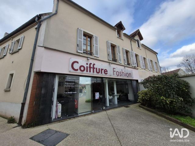 Local Commercial vente à Saint-Germain-en-Laye, Verneuil-sur-seine