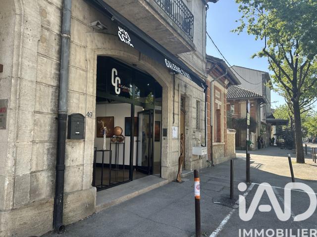 Local Commercial vente à Avignon, L'isle-sur-la-sorgue