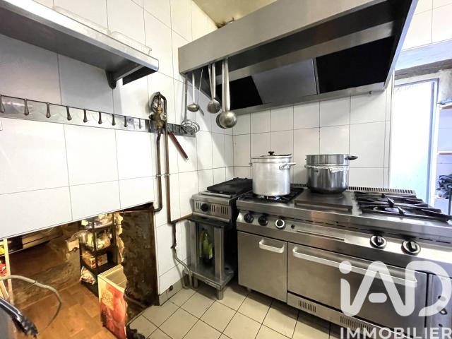 Local Commercial vente à Évry, Corbeil-essonnes