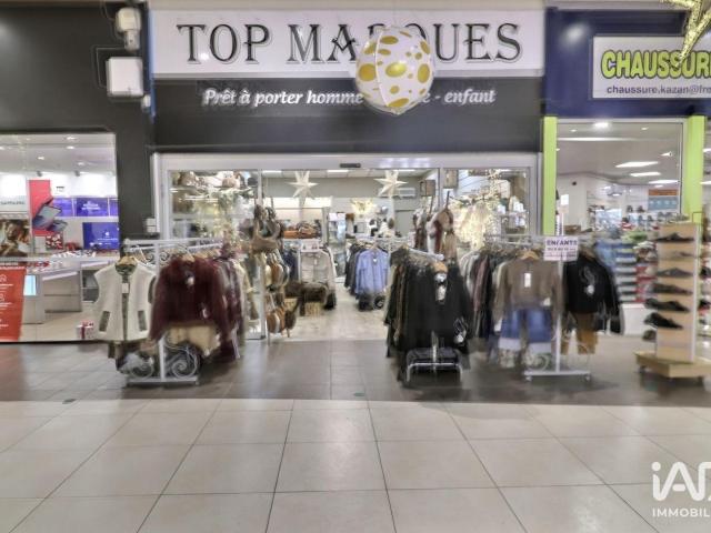 Local Commercial vente à Aix-en-Provence, Gardanne