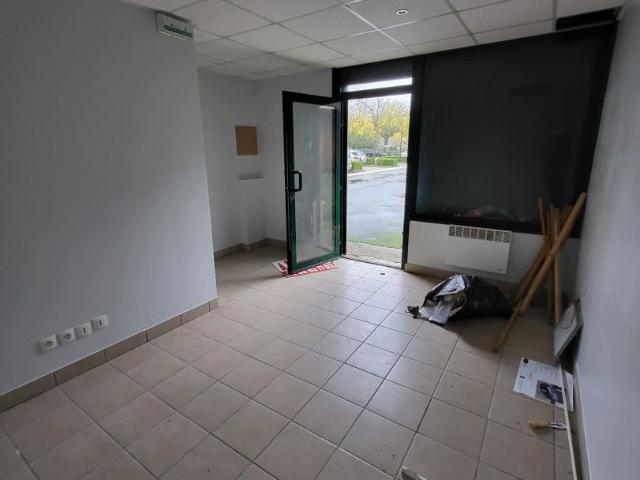 Local Commercial vente à Montargis
