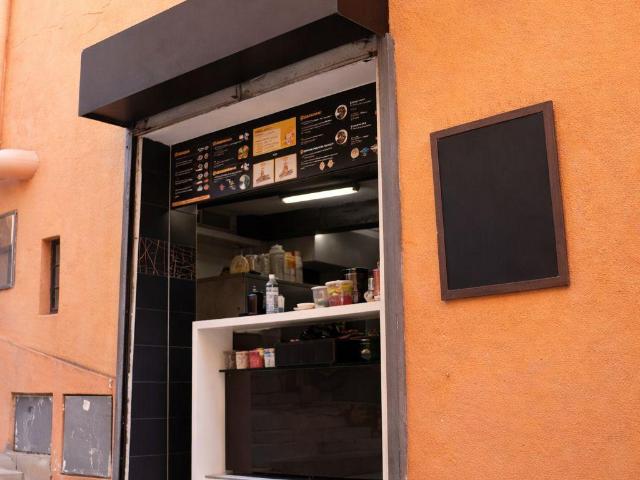 Local Commercial vente à Grasse
