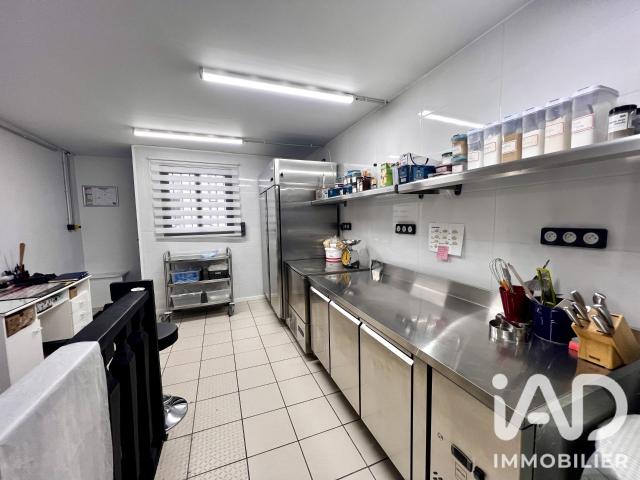 Local Commercial vente à Centre Ville, Compiègne