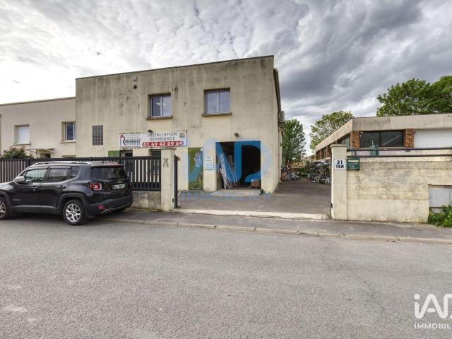Local Commercial vente à Évry, Draveil