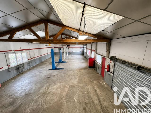 Local Commercial vente à Pontarlier, Loray