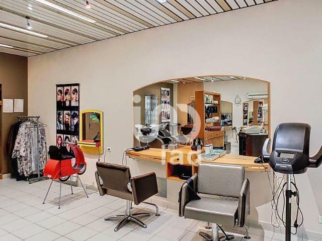 Local Commercial vente à France métropolitaine, Couëron