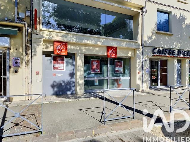 Local Commercial vente à Nîmes, Pont-saint-esprit