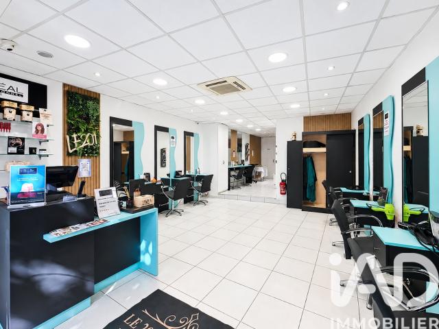 Local Commercial vente à Paris, Île-de-France