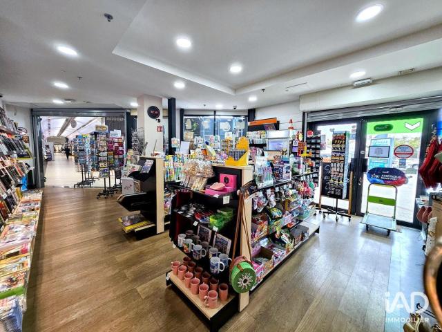 Local Commercial vente à Montpellier, Frontignan