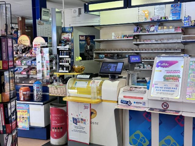 Local Commercial vente à Libourne, Cadillac-en-fronsadais