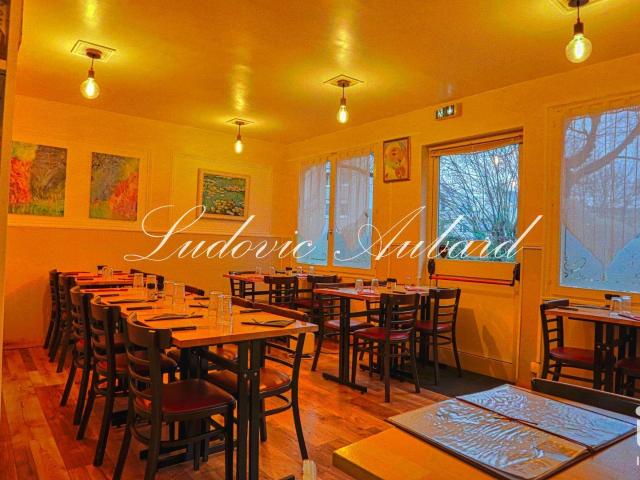 Local Commercial vente à Argenteuil, Sannois