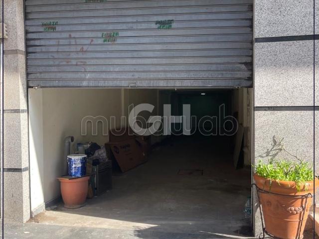 Local commercial location à Anfa, Gharb-Chrarda-Beni Hssen