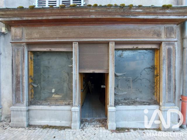 Local Commercial vente à Orgelet, Jura