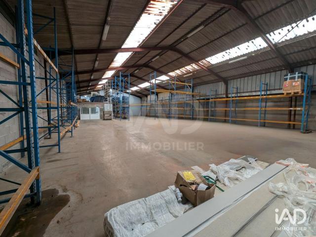 Local Commercial vente à Dieppe, Rouxmesnil-bouteilles