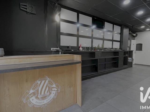 Local Commercial vente à Angoulême, Puymoyen