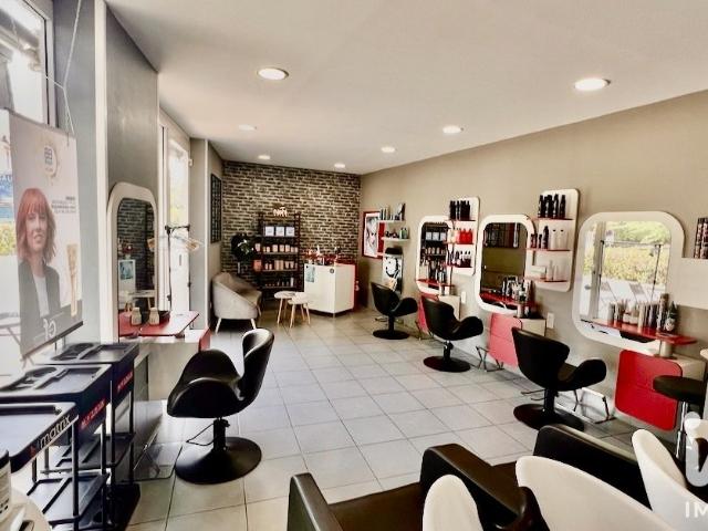 Local Commercial vente à Cagnes-sur-Mer, Alpes-Maritimes