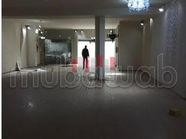 Local commercial vente à Anfa, Gharb-Chrarda-Beni Hssen