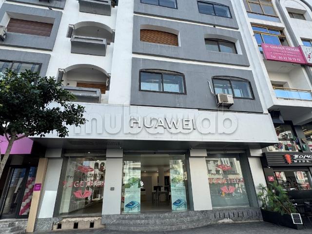 Local commercial vente à Anfa, Gharb-Chrarda-Beni Hssen
